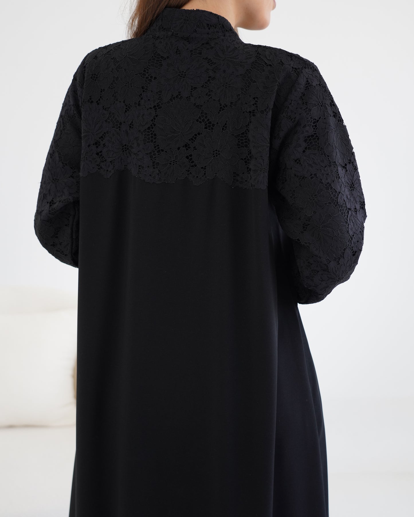 Velour Noir in black