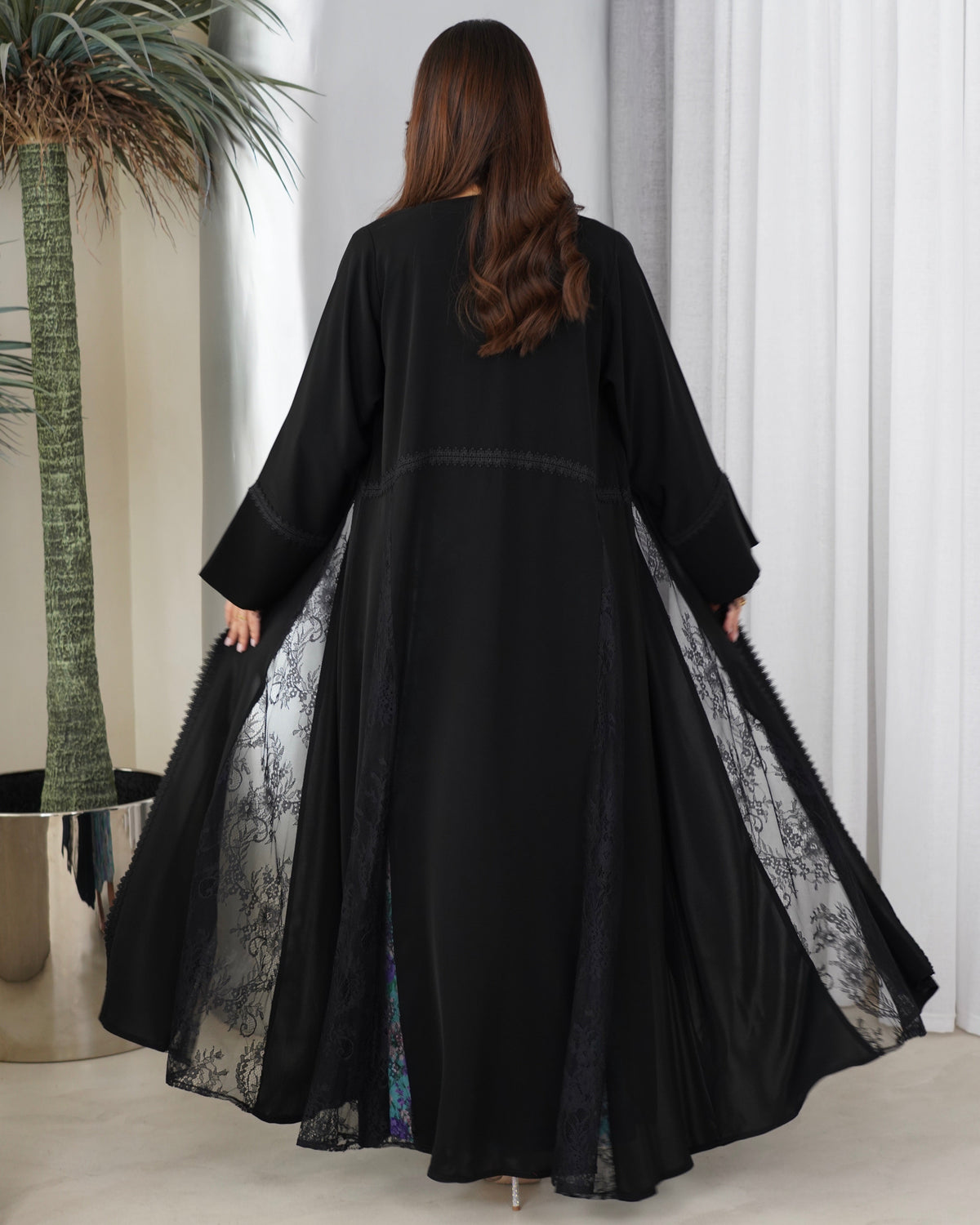 Lace cascade