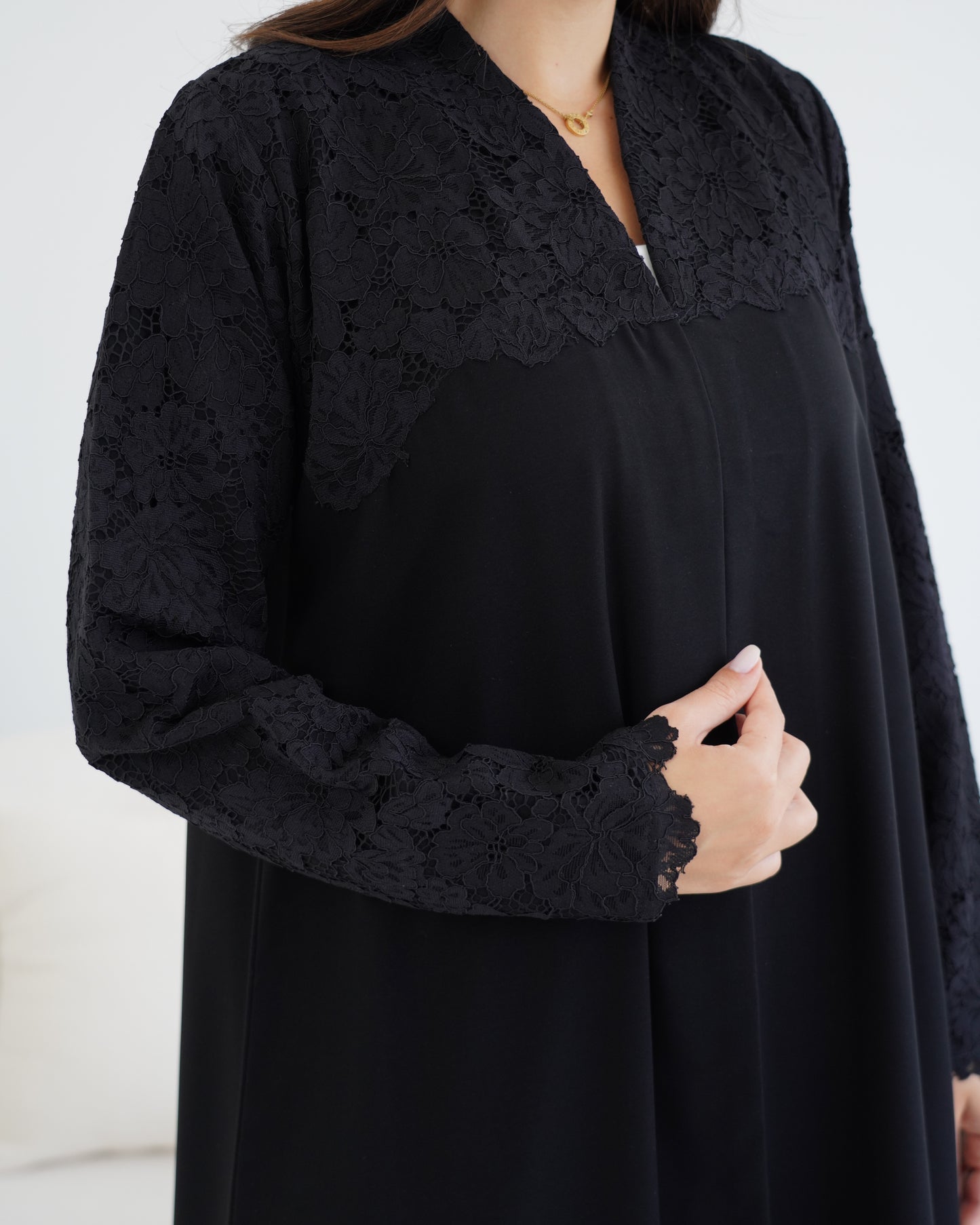 Velour Noir in black